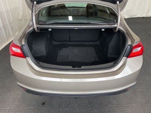 Used 2023 Chevrolet Malibu LT FWD image 24
