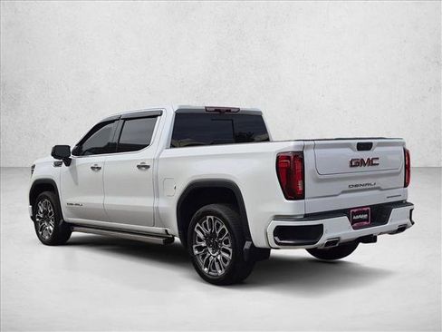 Used 2023 GMC Sierra 1500 Denali w/ Denali Reserve Package AWD/4WD image 7