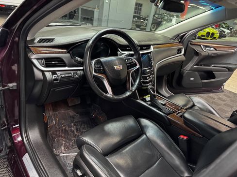 Used 2017 Cadillac XTS Premium Luxury image 36