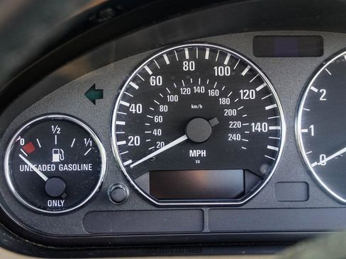 Used 2000 BMW Z3 2.5i image 29