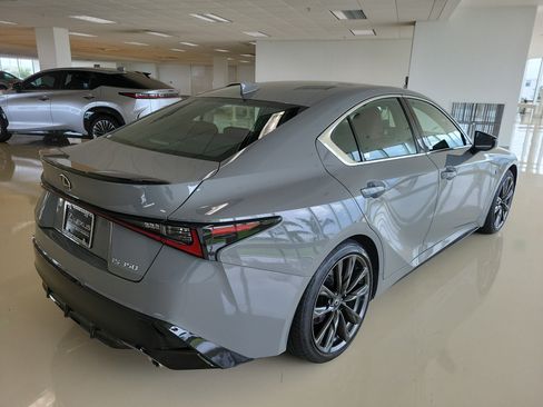 Used 2025 Lexus IS 350 F Sport RWD image 7