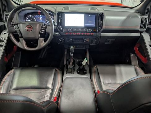 Used 2025 Nissan Frontier PRO-4X w/ Pro Premium Package AWD/4WD image 12