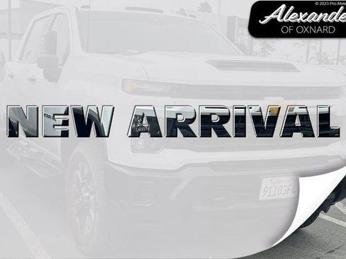 Used 2025 Chevrolet Silverado 2500 Custom w/ Custom Value Package AWD/4WD image 1