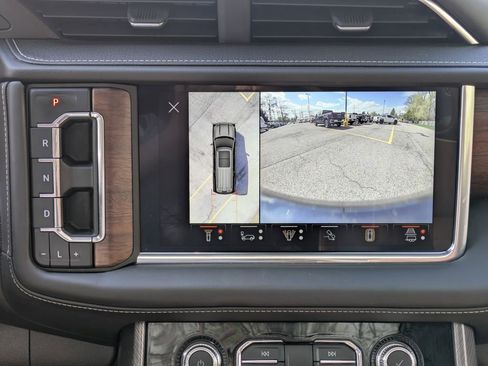 Certified 2023 GMC Yukon Denali Ultimate AWD/4WD image 22
