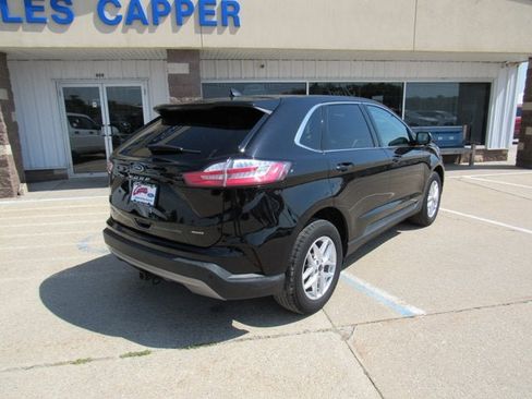 Used 2024 Ford Edge SEL w/ Convenience Package AWD/4WD image 5