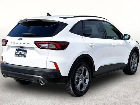 Used 2025 Ford Escape ST-Line w/ Tech Pack #1 FWD image 2