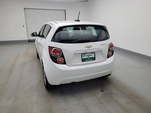 Used 2016 Chevrolet Sonic LT FWD image 6
