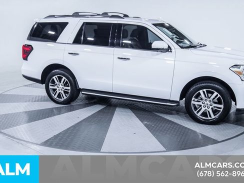 Used 2022 Ford Expedition Limited RWD image 13