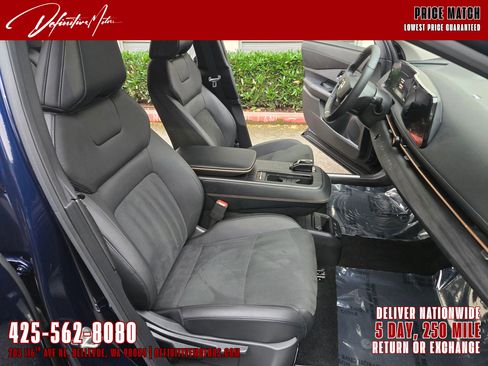 Used 2023 Nissan Ariya AWD image 17