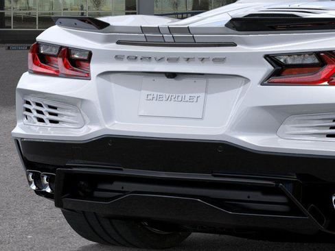 New 2026 Chevrolet Corvette E-Ray w/ ZER Performance Package AWD/4WD image 14