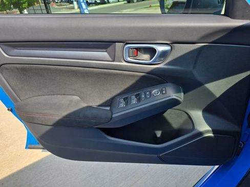 Used 2025 Honda Civic Type R image 25