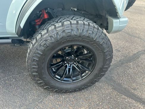 Used 2022 Ford Bronco Raptor AWD/4WD image 7