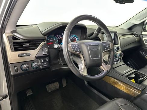 Used 2017 GMC Yukon Denali w/ Open Road Package image 13