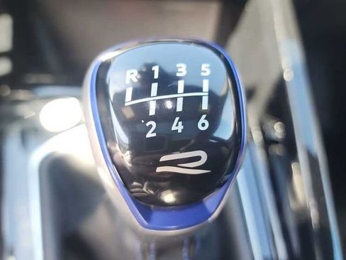 Used 2024 Volkswagen Golf R AWD/4WD image 24