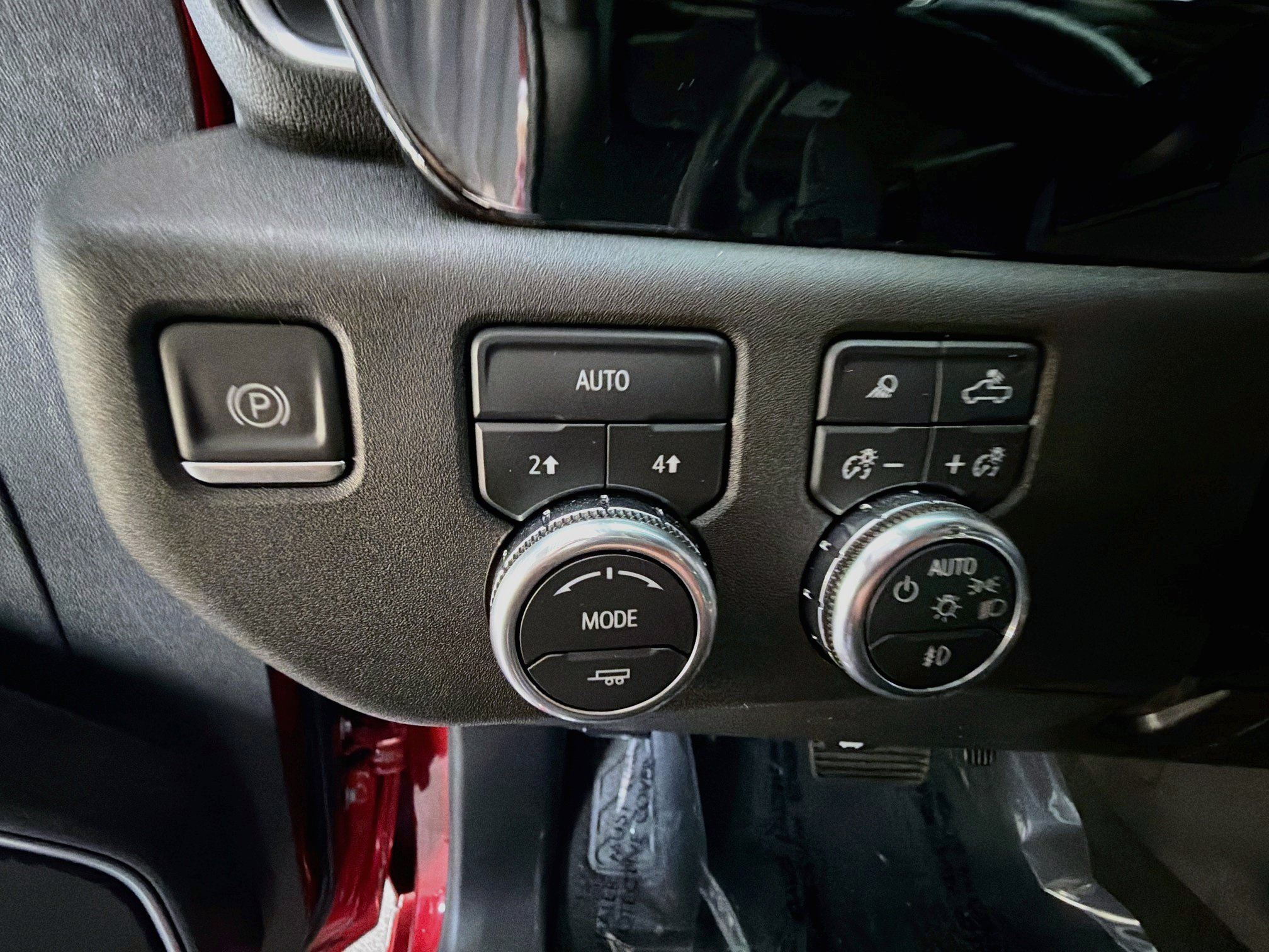 Used 2024 GMC Sierra 1500 Elevation w/ Elevation Premium Package AWD/4WD image 16