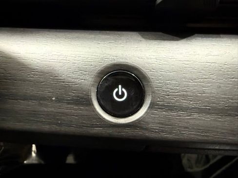 Used 2023 Nissan Ariya AWD image 37