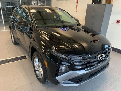 New 2025 Hyundai Tucson SE