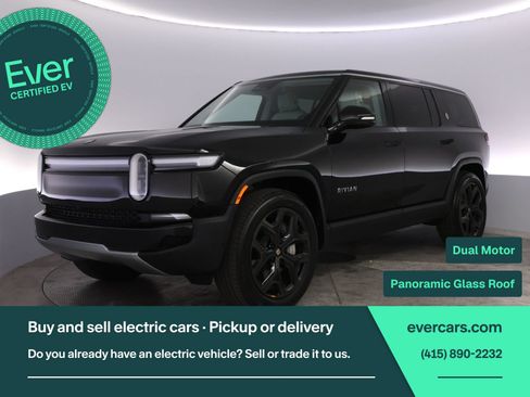 Used 2025 Rivian R1S Adventure AWD/4WD image 1