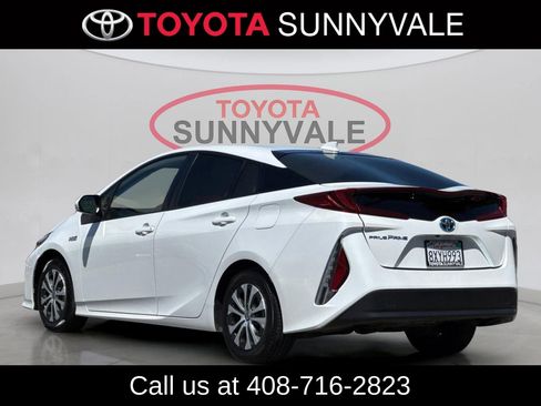 Used 2021 Toyota Prius Prime LE FWD image 7