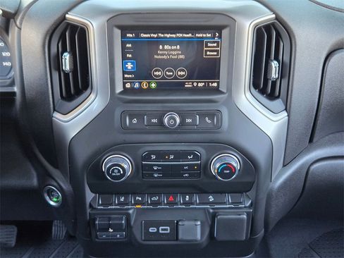 Used 2025 Chevrolet Silverado 2500 Custom w/ Custom Value Package image 16