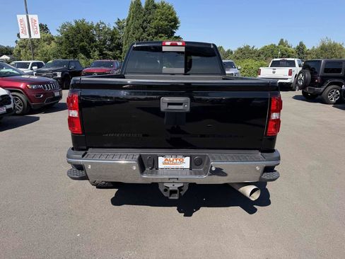 Used 2017 GMC Sierra 3500 SLT w/ Driver Alert Package AWD/4WD image 7