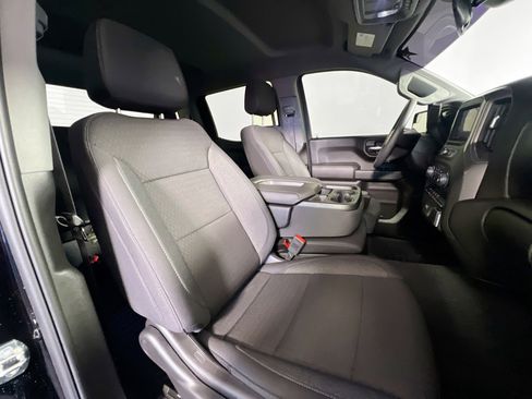 Used 2024 Chevrolet Silverado 1500 Custom image 31