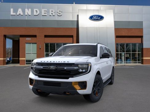 New 2025 Ford Expedition Tremor image 2
