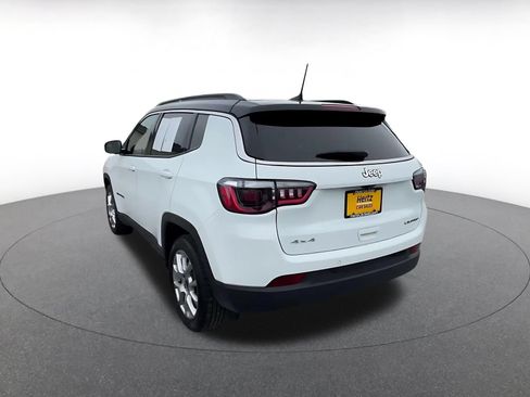 Used 2025 Jeep Compass Limited AWD/4WD image 10