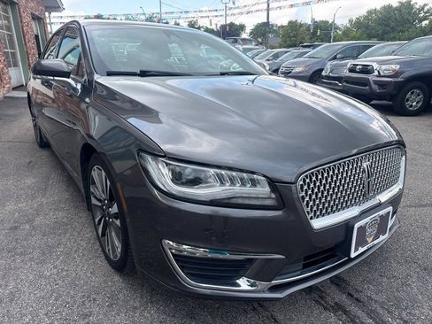 Used 2019 Lincoln MKZ Reserve AWD/4WD image 3