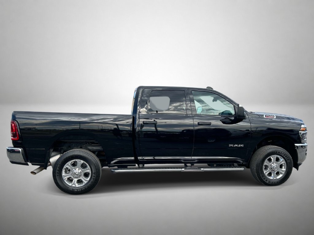 Used 2026 RAM 2500 Big Horn AWD/4WD image 2