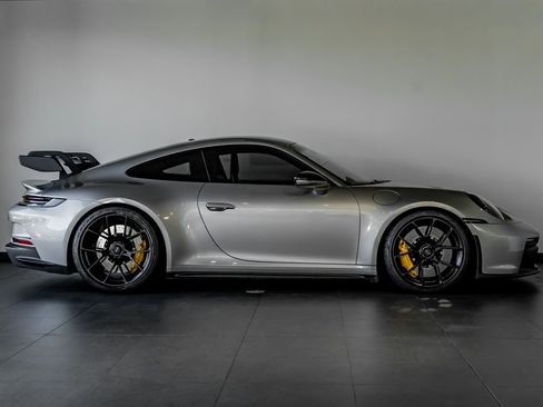 Certified 2022 Porsche 911 GT3 image 8