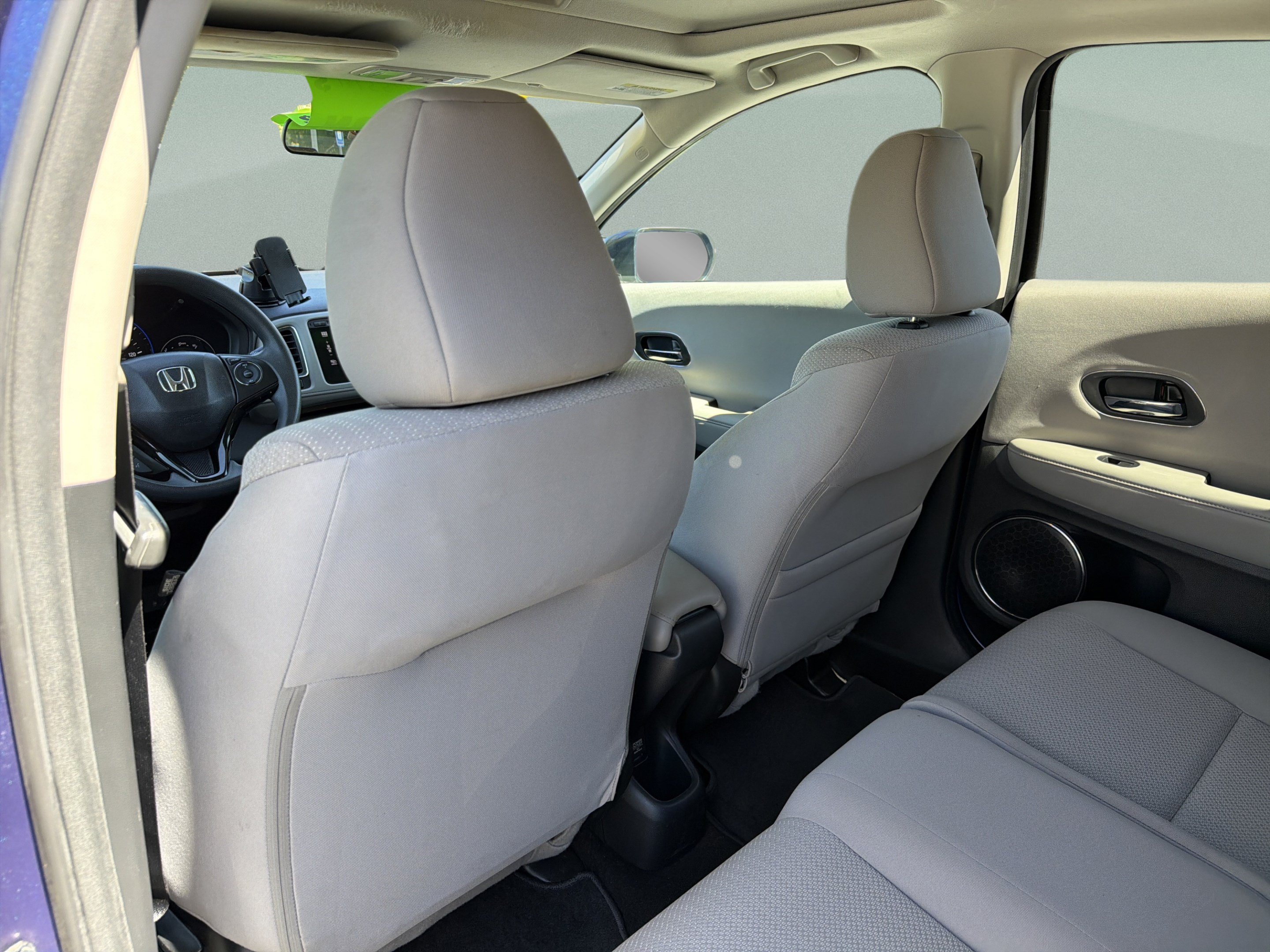 Used 2017 Honda HR-V EX image 27