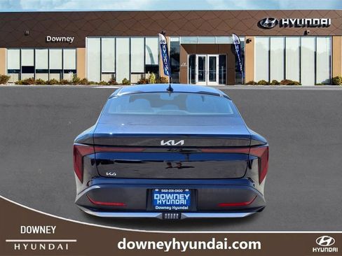 Used 2025 Kia K4 FWD image 5