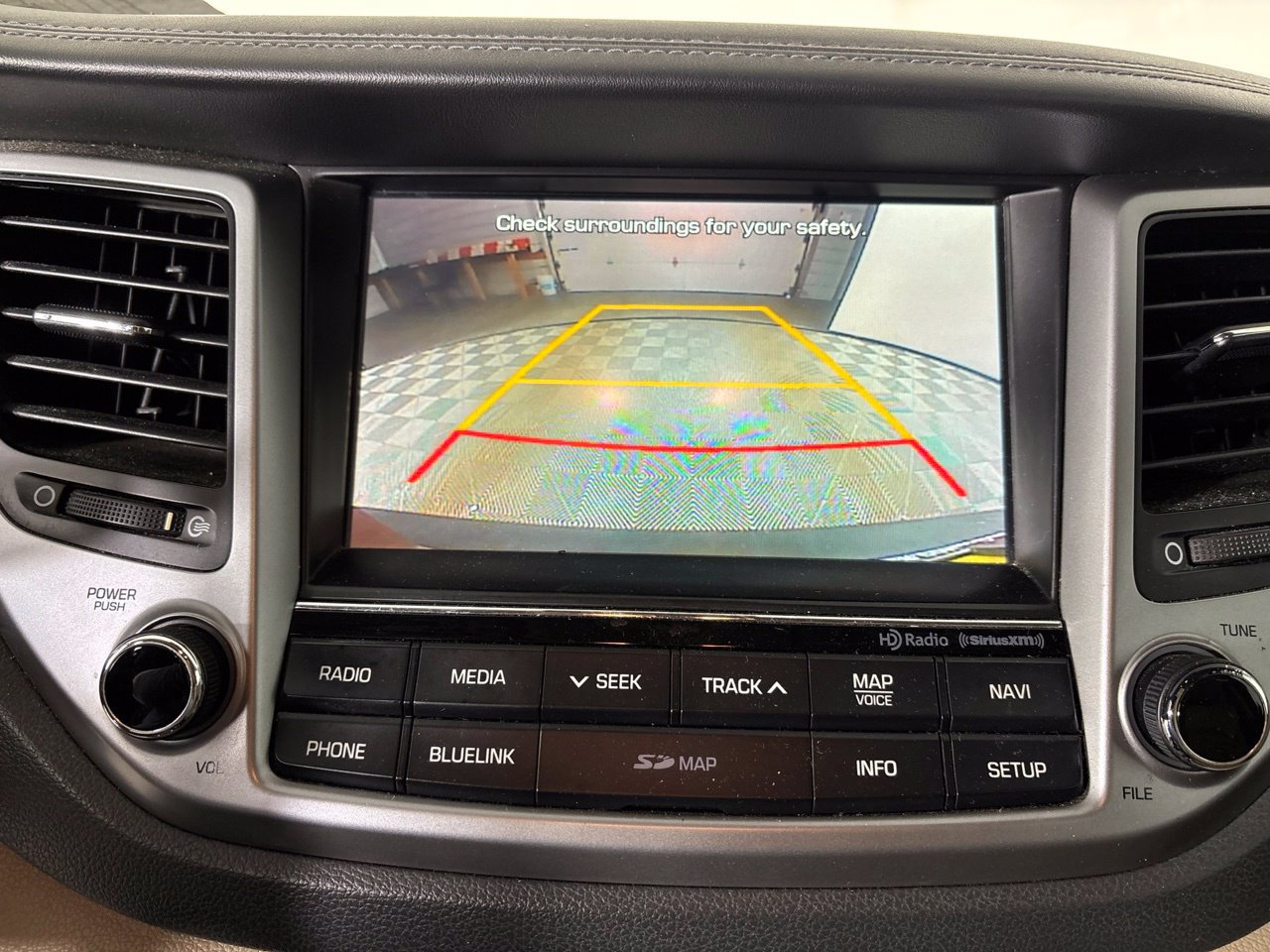 Used 2016 Hyundai Tucson Limited FWD image 19