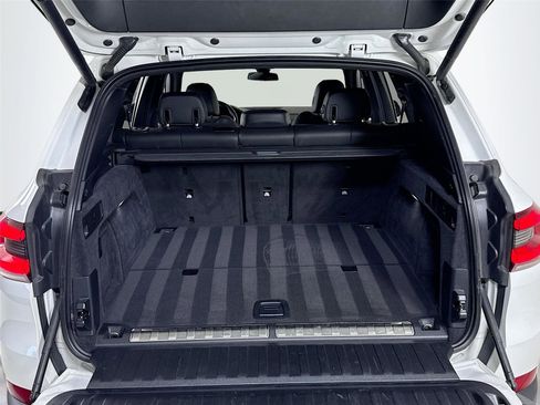 Used 2023 BMW X5 xDrive45e w/ Climate Comfort Package AWD/4WD image 26