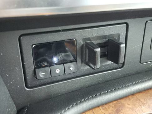 Used 2024 Nissan Armada SL AWD/4WD image 34