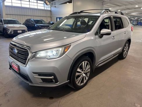 Used 2020 Subaru Ascent Limited w/ Technology Package image 7