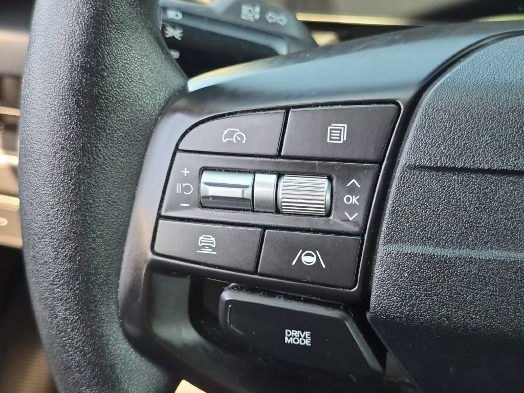 Used 2025 Kia K4 FWD image 21