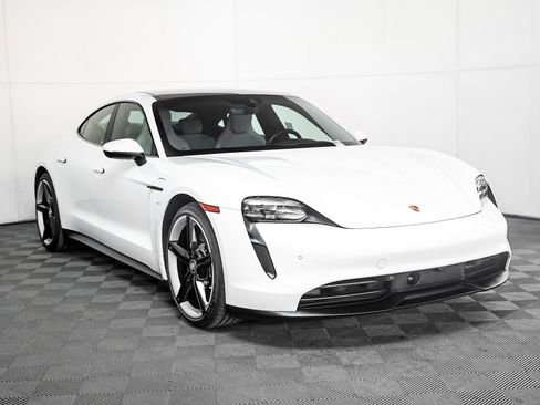 Certified 2021 Porsche Taycan 4S image 8