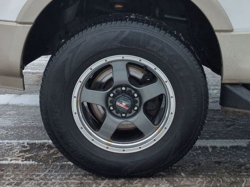 Used 2010 Ford Expedition Eddie Bauer image 13