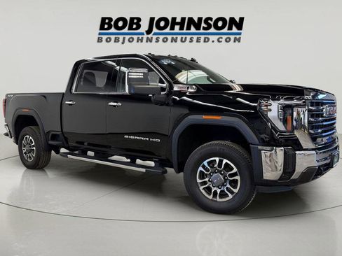Certified 2024 GMC Sierra 2500 SLT w/ Max Trailering Package AWD/4WD image 3