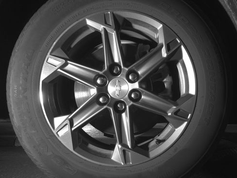 Used 2025 Chevrolet Blazer LT FWD image 13