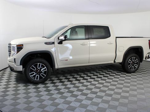 New 2026 GMC Sierra 1500 AT4 w/ AT4 Premium Package AWD/4WD image 2