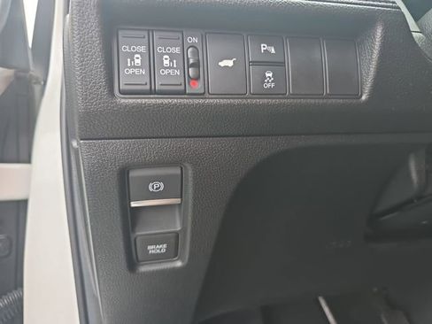 Used 2025 Honda Odyssey Touring image 27