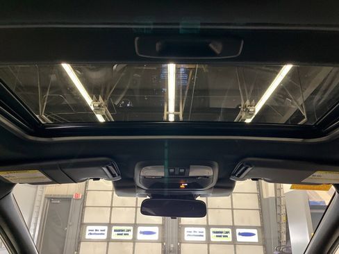 Certified 2024 Subaru Crosstrek 2.5i Sport image 28