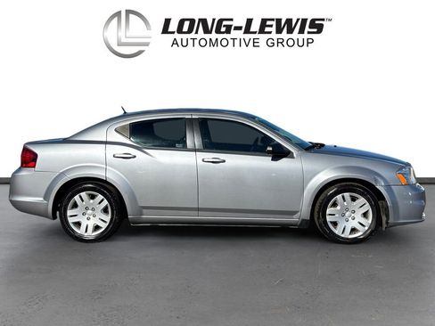 Used 2013 Dodge Avenger SE image 8
