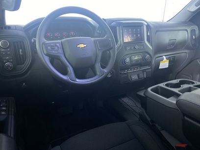 New 2025 Chevrolet Silverado 1500 Custom