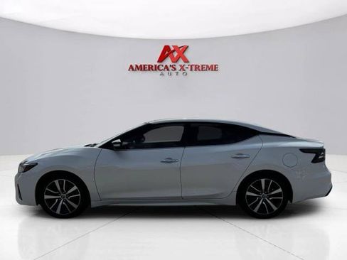 Used 2019 Nissan Maxima 3.5 SL w/ Illumination Package FWD image 2