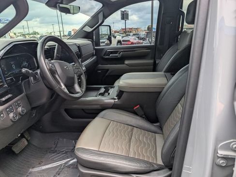 Used 2024 Chevrolet Silverado 2500 ZR2 w/ ZR2 Bison Edition AWD/4WD image 14