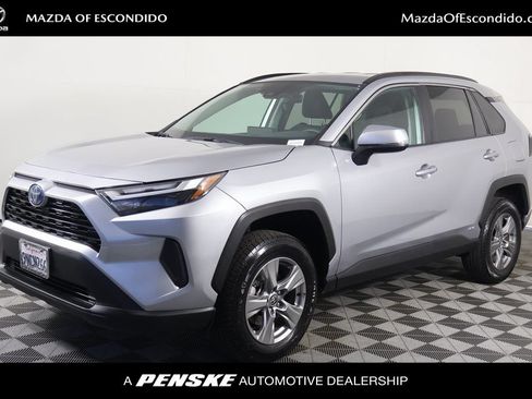 Used 2024 Toyota RAV4 XLE AWD/4WD image 1